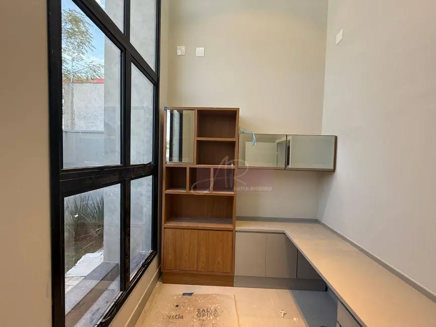 Foto 3 de Casa com 4 quartos à venda, 360m2 em Pouso Alegre - MG