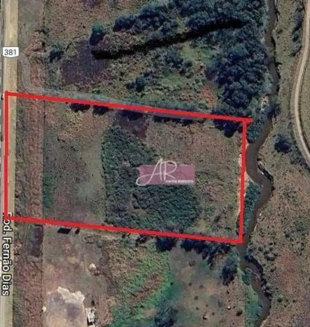 Foto 1 de Terreno / Lote à venda, 20000m2 em Estiva - MG