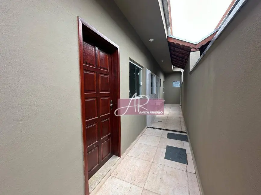 Foto 2 de Casa com 2 quartos à venda, 100m2 em Parque Real, Pouso Alegre - MG