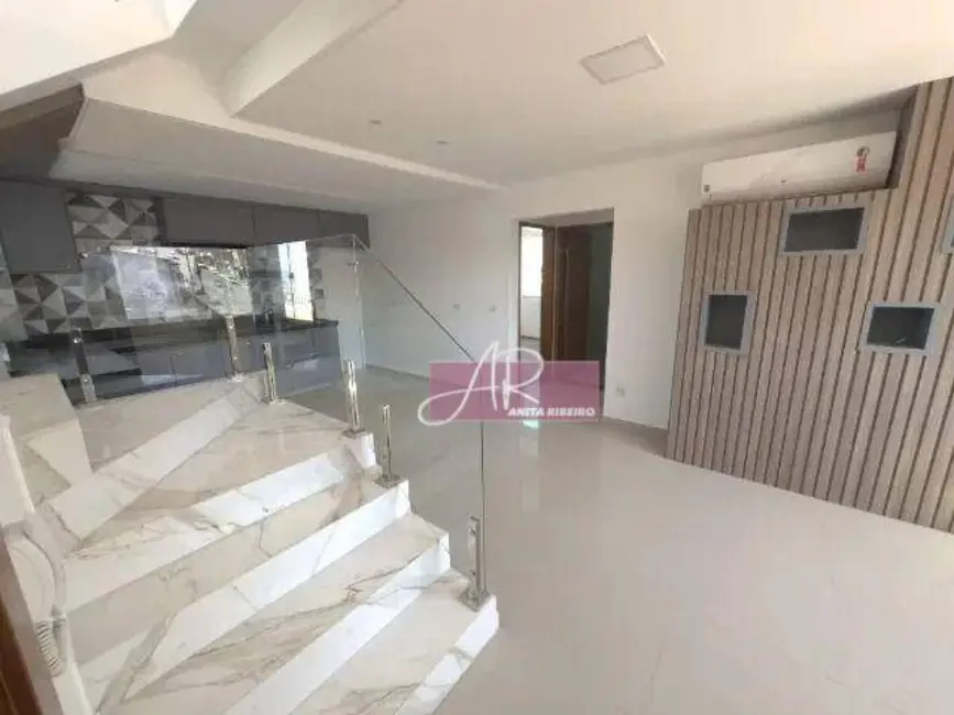 Apartamento com 3 quartos à venda, 150m2 em Pouso Alegre - MG - imagem 1 Foto 1 de Apartamento com 3 quartos à venda, 150m2 em Pouso Alegre - MG