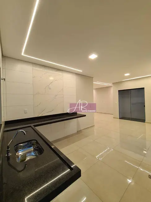 Casa com 3 quartos à venda, 200m2 em Parque Real, Pouso Alegre - MG - imagem 3 Foto 3 de Casa com 3 quartos à venda, 200m2 em Parque Real, Pouso Alegre - MG