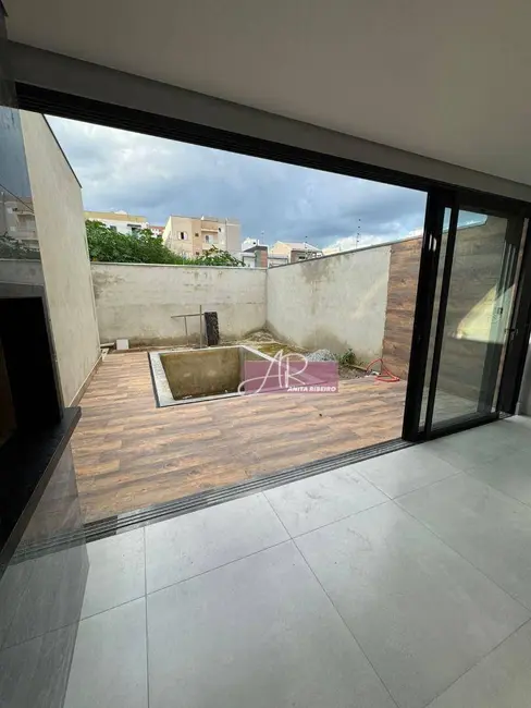 Foto 8 de Casa com 3 quartos à venda, 300m2 em Pouso Alegre - MG