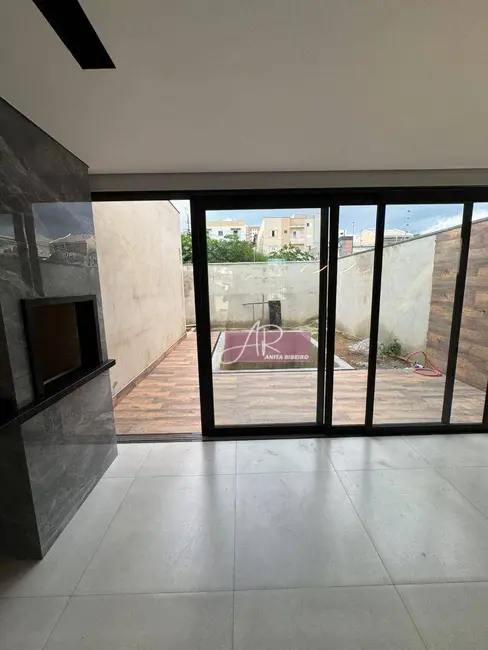 Foto 7 de Casa com 3 quartos à venda, 300m2 em Pouso Alegre - MG