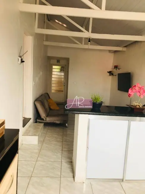 Foto 8 de Casa com 5 quartos à venda, 284m2 em Santo Ivo, Pouso Alegre - MG