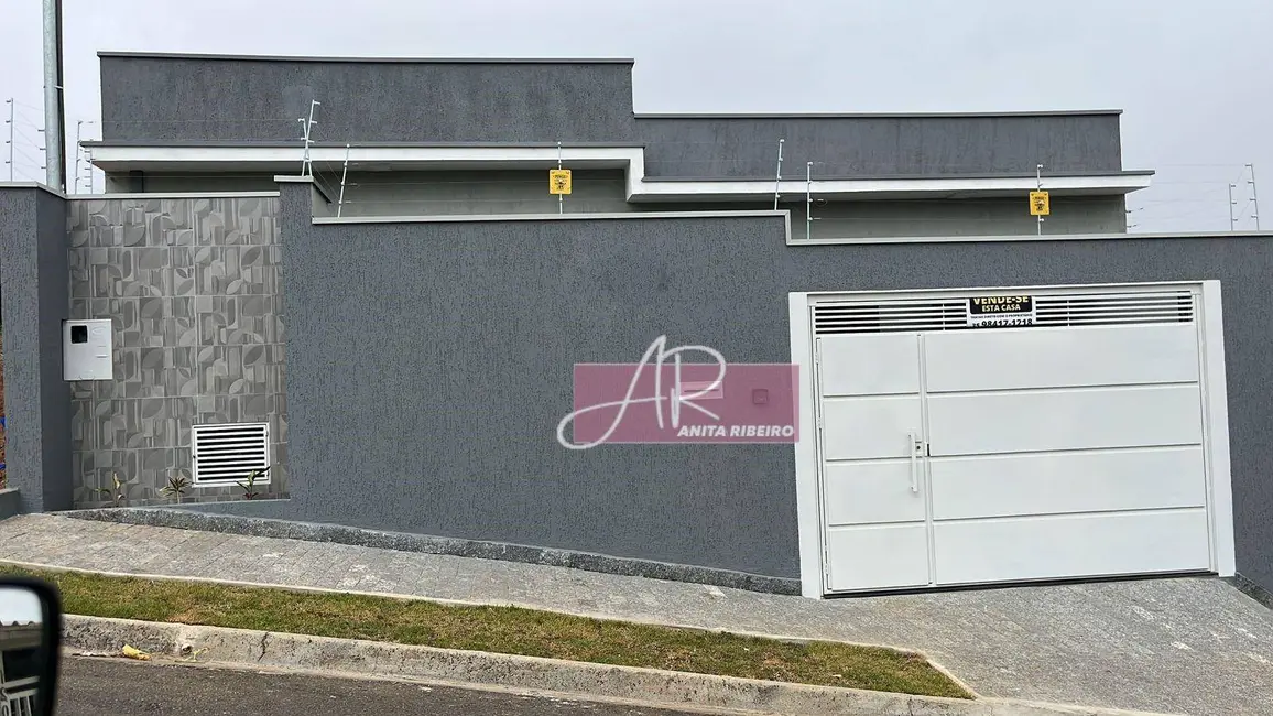 Foto 1 de Casa com 3 quartos à venda, 200m2 em Parque Real, Pouso Alegre - MG