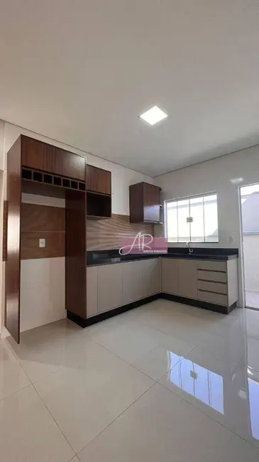 Foto 7 de Casa com 3 quartos à venda, 200m2 em Parque Real, Pouso Alegre - MG