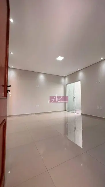 Foto 4 de Casa com 3 quartos à venda, 200m2 em Parque Real, Pouso Alegre - MG