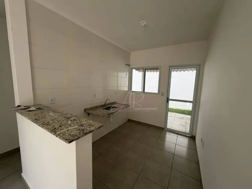 Foto 3 de Casa com 2 quartos à venda, 125m2 em Cidade Jardim, Pouso Alegre - MG