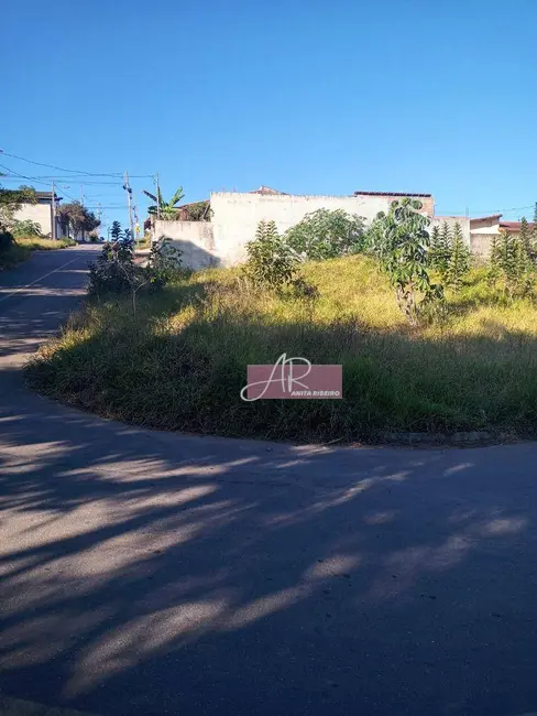 Foto 1 de Terreno / Lote à venda, 498m2 em Pouso Alegre - MG