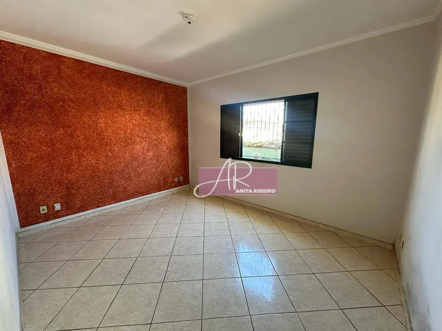 Foto 8 de Casa com 3 quartos à venda, 144m2 em Santa Cecília, Pouso Alegre - MG