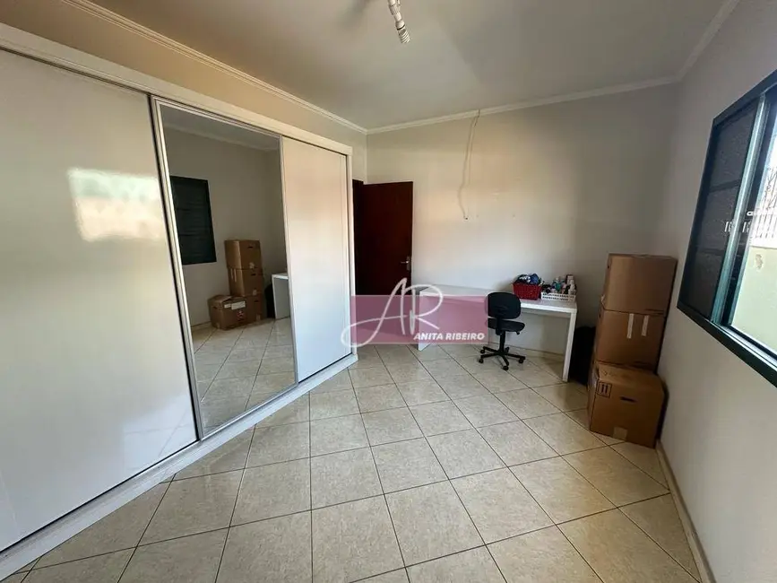 Foto 6 de Casa com 3 quartos à venda, 144m2 em Santa Cecília, Pouso Alegre - MG