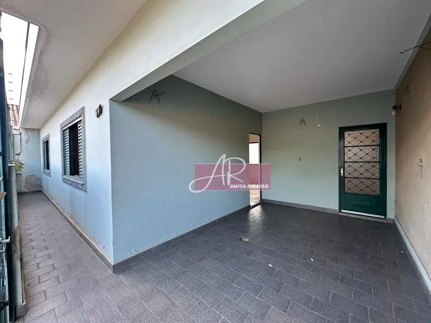Foto 1 de Casa com 3 quartos à venda, 144m2 em Santa Cecília, Pouso Alegre - MG
