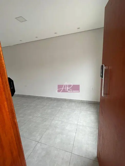 Foto 6 de Casa com 3 quartos à venda, 210m2 em Cidade Vergani, Pouso Alegre - MG
