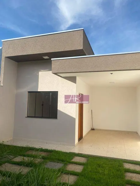 Foto 1 de Casa com 3 quartos à venda, 160m2 em Cidade Vergani, Pouso Alegre - MG