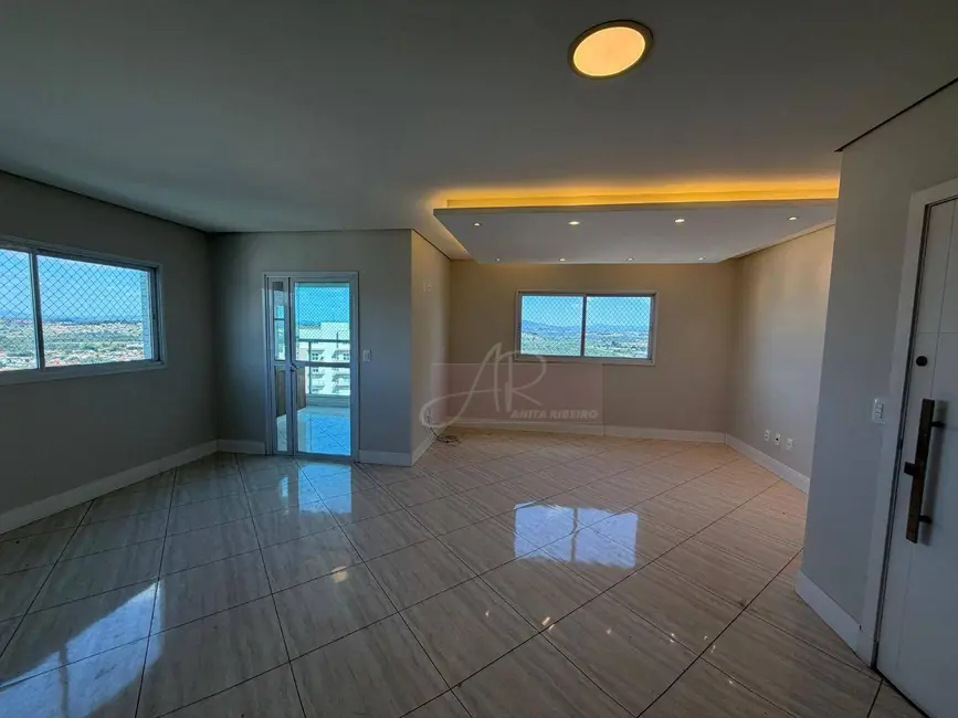 Foto 2 de Apartamento com 3 quartos à venda, 132m2 em Santa Dorotéia, Pouso Alegre - MG