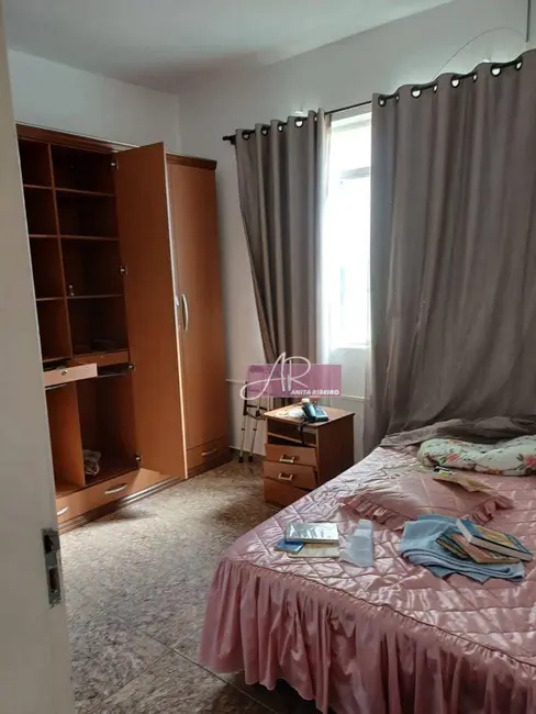 Casa com 6 quartos à venda, 260m2 em Centro, Pouso Alegre - MG - imagem 5 Foto 5 de Casa com 6 quartos à venda, 260m2 em Centro, Pouso Alegre - MG