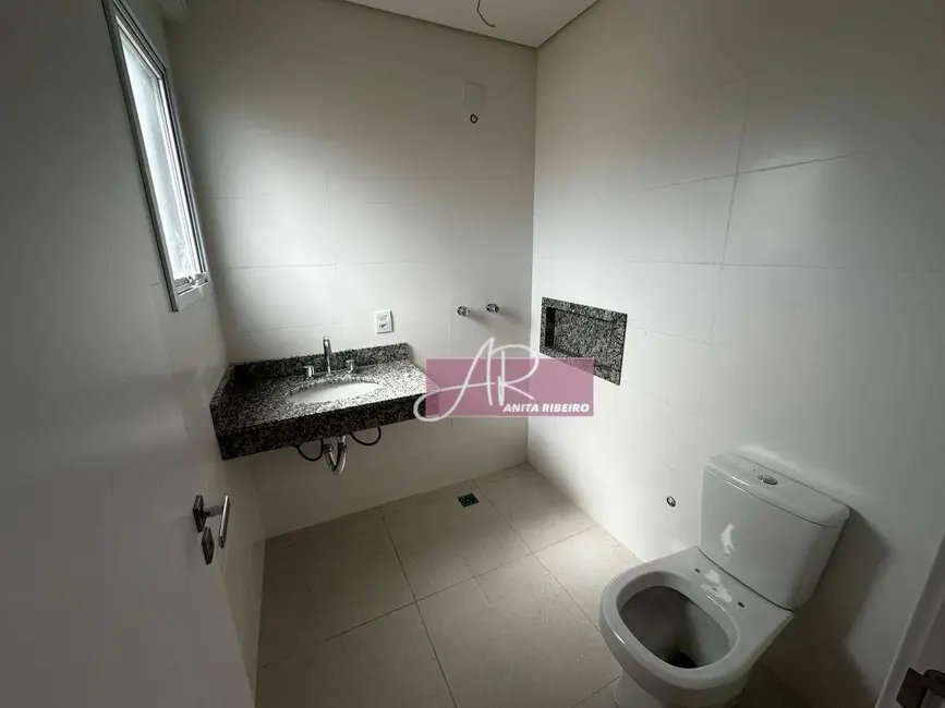 Apartamento com 3 quartos à venda, 125m2 em João Paulo II, Pouso Alegre - MG - imagem 9 Foto 9 de Apartamento com 3 quartos à venda, 125m2 em João Paulo II, Pouso Alegre - MG