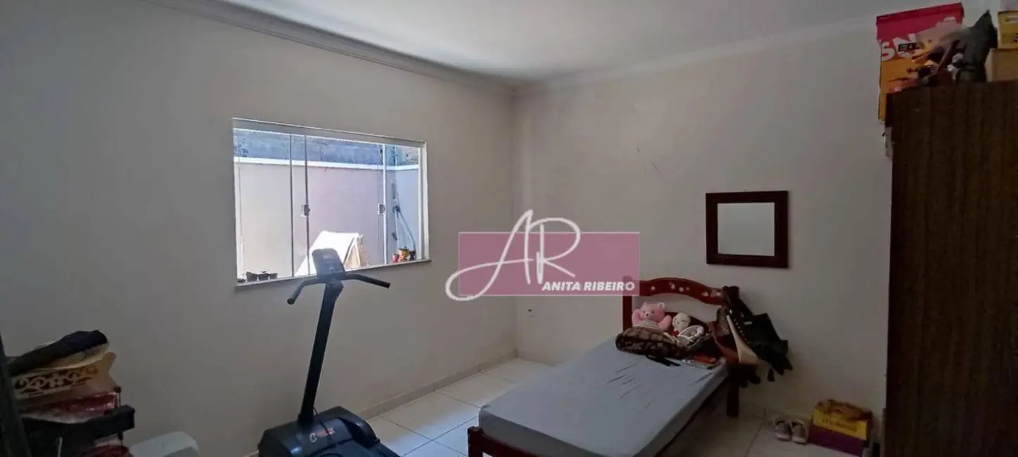 Foto 6 de Casa com 2 quartos à venda, 150m2 em Pouso Alegre - MG