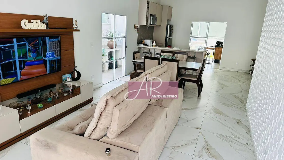 Casa com 3 quartos à venda, 302m2 em Colinas de Santa Bárbara, Pouso Alegre - MG - imagem 9 Foto 9 de Casa com 3 quartos à venda, 302m2 em Colinas de Santa Bárbara, Pouso Alegre - MG