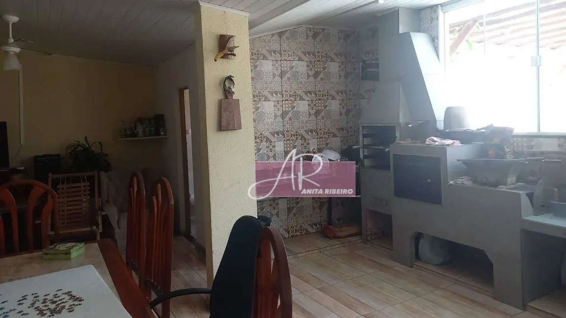 Foto 7 de Casa com 8 quartos à venda, 300m2 em Saúde, Pouso Alegre - MG