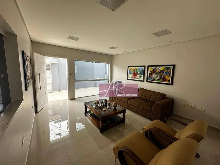 Foto 6 de Casa com 4 quartos à venda, 365m2 em Pouso Alegre - MG