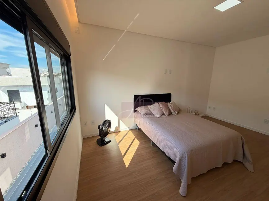 Foto 8 de Casa com 4 quartos à venda, 390m2 em Pouso Alegre - MG