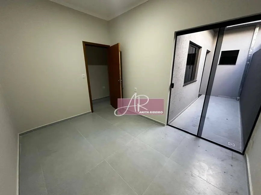 Casa com 3 quartos à venda, 125m2 em Parque Real, Pouso Alegre - MG - imagem 6 Foto 6 de Casa com 3 quartos à venda, 125m2 em Parque Real, Pouso Alegre - MG
