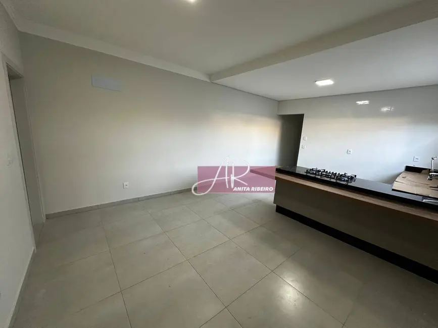 Foto 5 de Casa com 3 quartos à venda, 200m2 em Parque Real, Pouso Alegre - MG