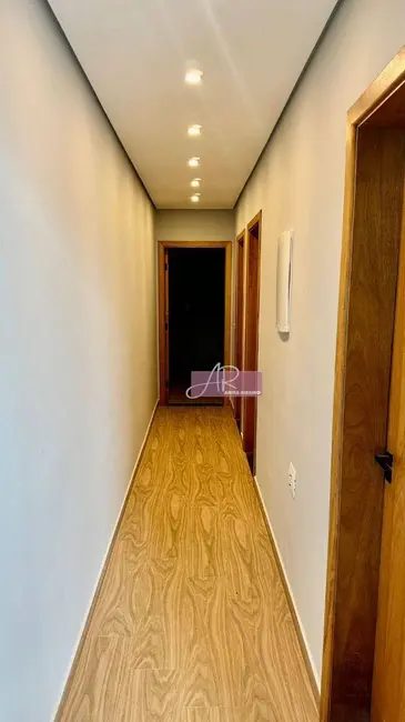Casa com 3 quartos à venda, 300m2 em Pouso Alegre - MG - imagem 5 Foto 5 de Casa com 3 quartos à venda, 300m2 em Pouso Alegre - MG