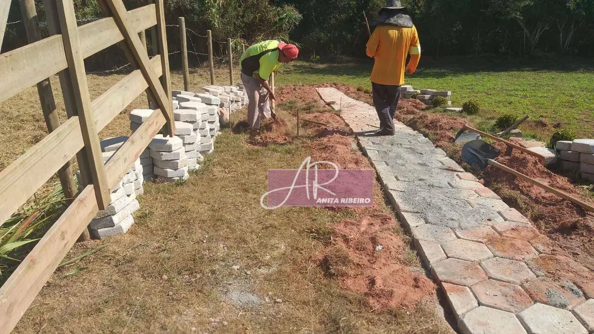 Foto 4 de Terreno / Lote à venda, 1900m2 em Pouso Alegre - MG