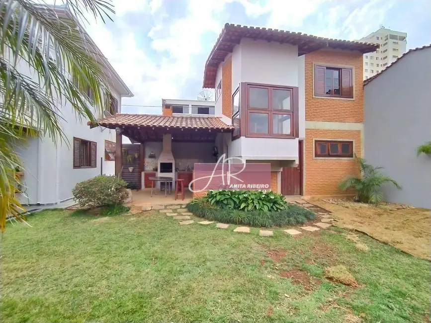 Foto 3 de Casa com 6 quartos à venda, 437m2 em Santa Filomena, Pouso Alegre - MG