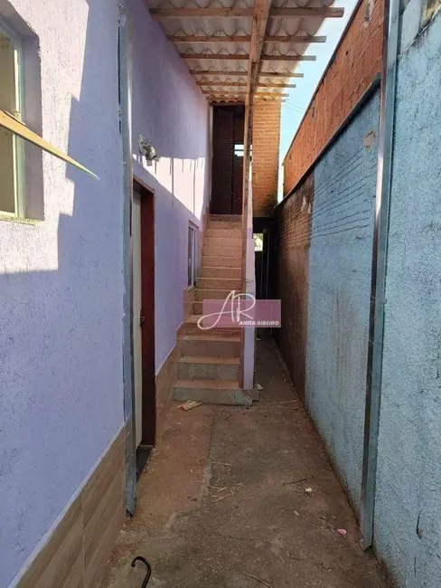 Foto 5 de Casa com 4 quartos à venda, 200m2 em Morumbi, Pouso Alegre - MG