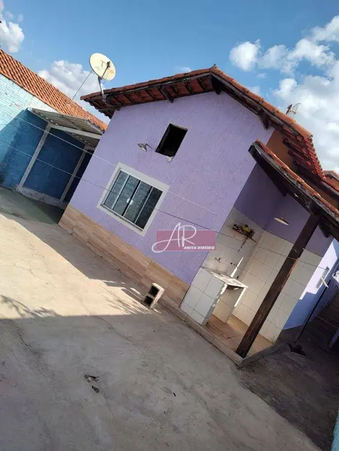 Foto 3 de Casa com 4 quartos à venda, 200m2 em Morumbi, Pouso Alegre - MG