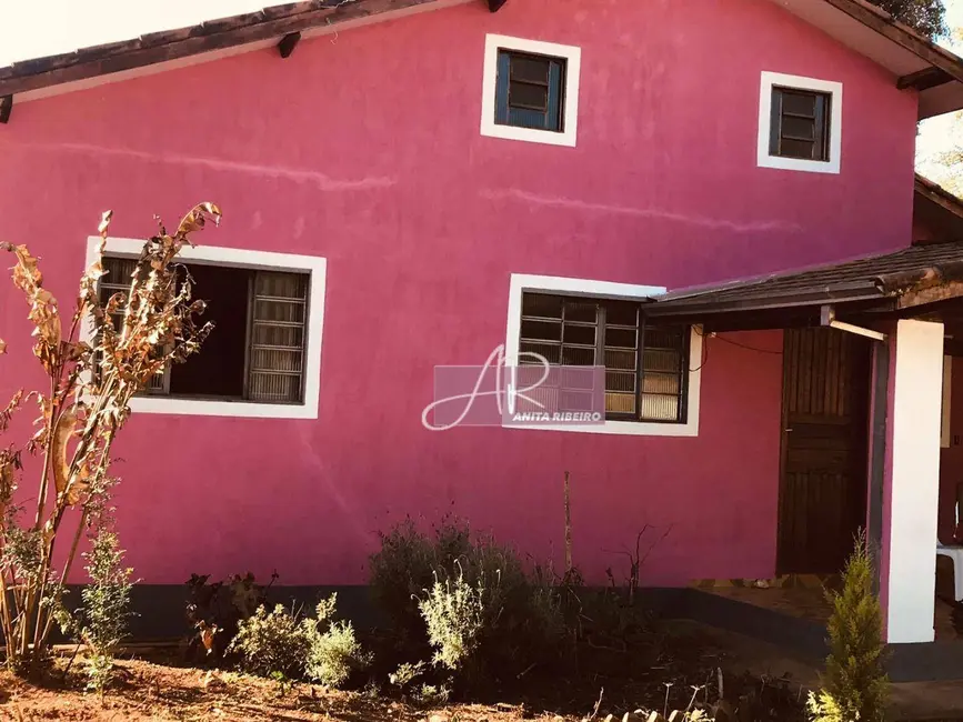 Chácara com 3 quartos à venda, 2400m2 em Pouso Alegre - MG - imagem 4 Foto 4 de Chácara com 3 quartos à venda, 2400m2 em Pouso Alegre - MG