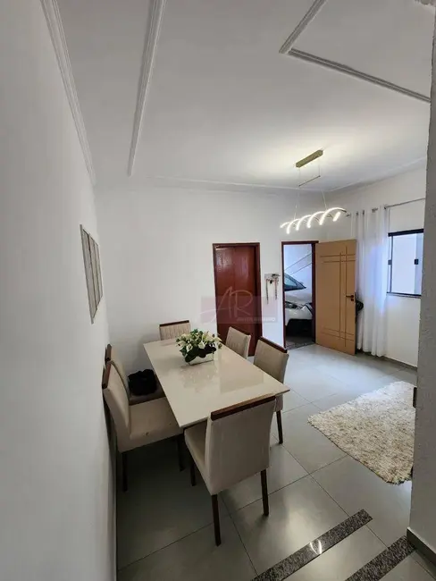 Casa com 3 quartos à venda, 120m2 em Jardim Aureliano, Pouso Alegre - MG - imagem 4 Foto 4 de Casa com 3 quartos à venda, 120m2 em Jardim Aureliano, Pouso Alegre - MG