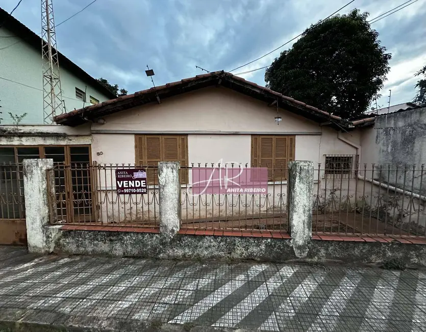 Foto 1 de Casa com 3 quartos à venda, 170m2 em São Camilo, Pouso Alegre - MG