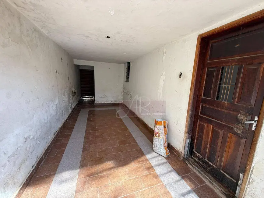 Casa com 3 quartos à venda, 170m2 em São Camilo, Pouso Alegre - MG - imagem 3 Foto 3 de Casa com 3 quartos à venda, 170m2 em São Camilo, Pouso Alegre - MG