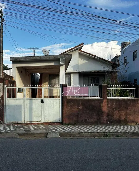 Foto 1 de Casa com 4 quartos à venda, 306m2 em Centro, Pouso Alegre - MG