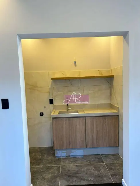 Casa com 3 quartos à venda, 317m2 em Pouso Alegre - MG - imagem 7 Foto 7 de Casa com 3 quartos à venda, 317m2 em Pouso Alegre - MG