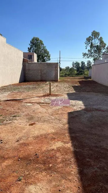 Foto 1 de Terreno / Lote à venda, 200m2 em Parque Real, Pouso Alegre - MG