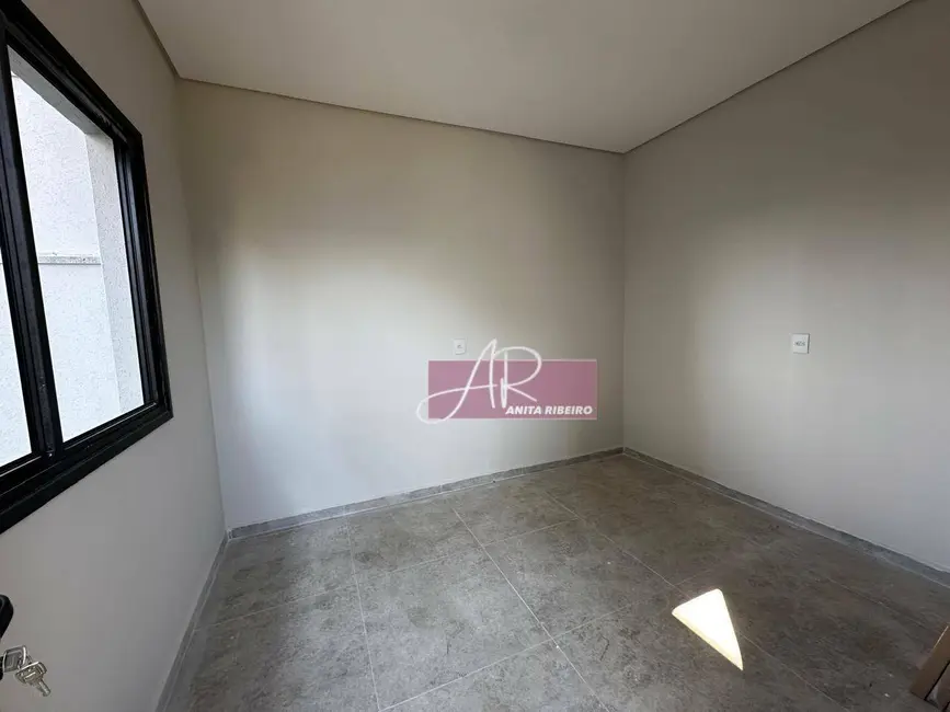 Foto 8 de Casa com 4 quartos à venda, 320m2 em Pouso Alegre - MG