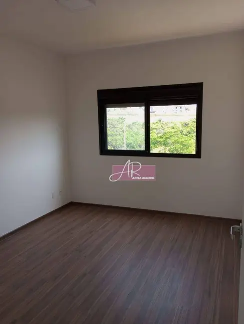 Foto 9 de Casa com 3 quartos à venda, 338m2 em Pouso Alegre - MG