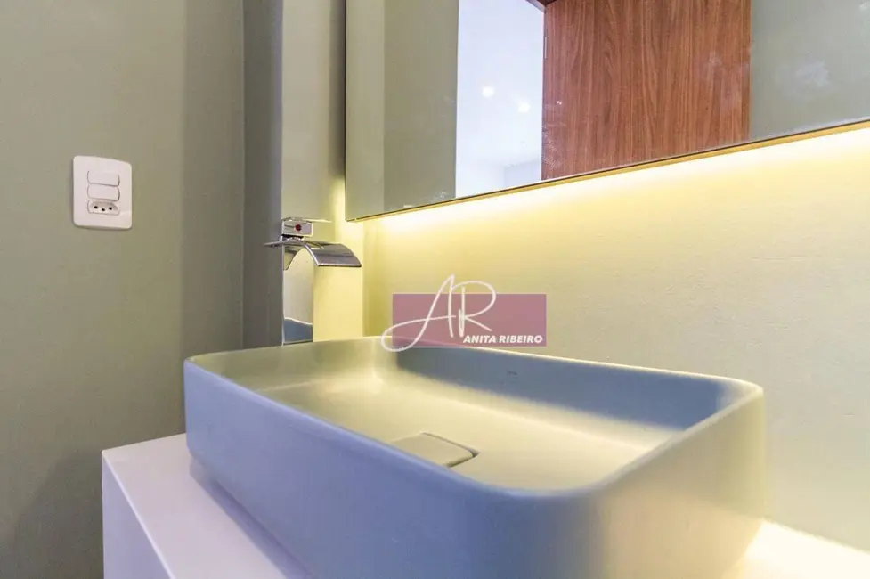 Apartamento com 3 quartos à venda, 143m2 em Higienópolis, São Paulo - SP - imagem 8 Foto 8 de Apartamento com 3 quartos à venda, 143m2 em Higienópolis, São Paulo - SP