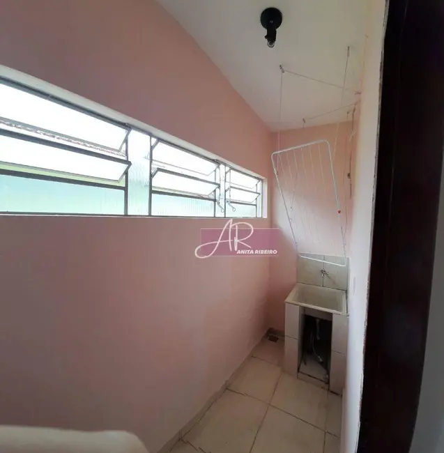 Foto 7 de Casa com 2 quartos à venda, 130m2 em Santo Antônio, Pouso Alegre - MG