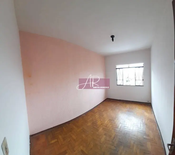 Foto 4 de Casa com 2 quartos à venda, 130m2 em Santo Antônio, Pouso Alegre - MG