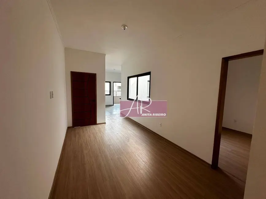 Foto 1 de Apartamento com 3 quartos à venda, 85m2 em Nhá Chica, Pouso Alegre - MG
