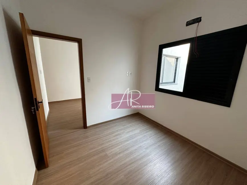 Foto 8 de Apartamento com 3 quartos à venda, 85m2 em Nhá Chica, Pouso Alegre - MG