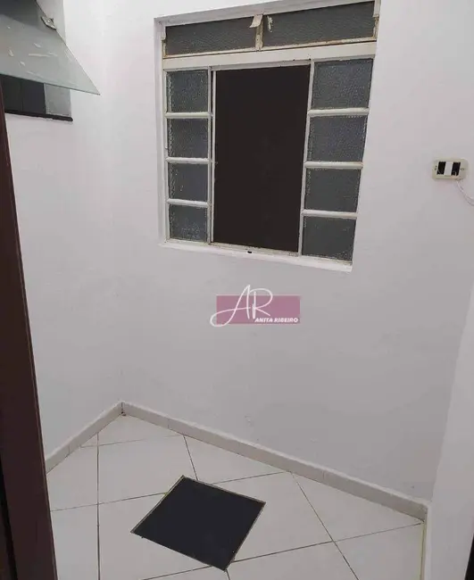 Foto 5 de Casa com 2 quartos à venda, 180m2 em Pouso Alegre - MG