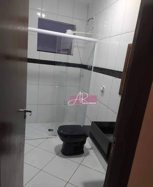 Foto 9 de Casa com 2 quartos à venda, 180m2 em Pouso Alegre - MG