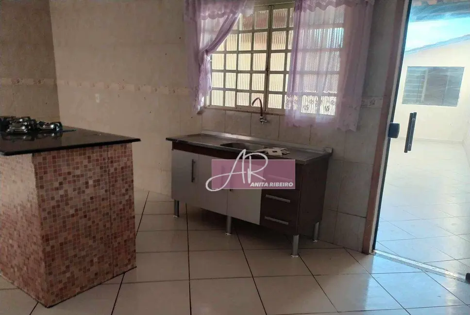 Foto 7 de Casa com 2 quartos à venda, 180m2 em Pouso Alegre - MG